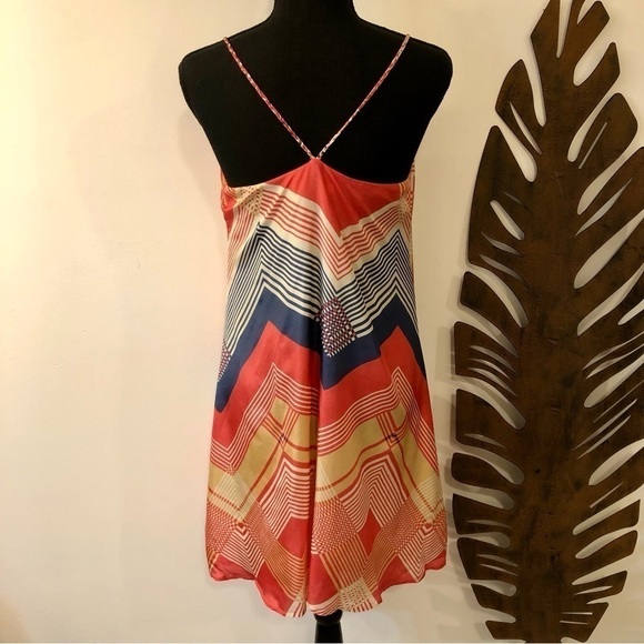 Jenny Han 100% Silk Halter Swing Dress - Picture 2 of 15